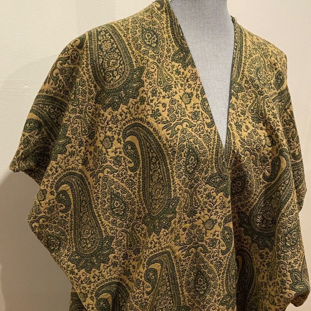 GreenPaisley Duster with Fringe